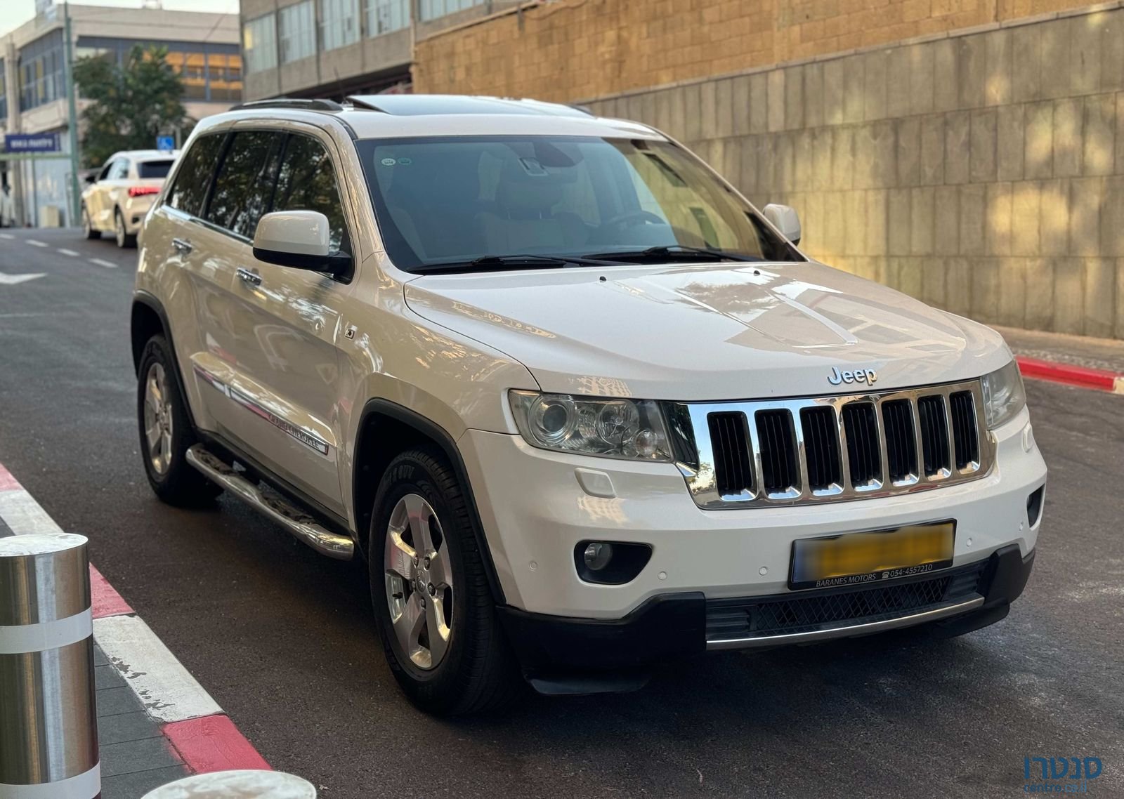 2012' Jeep Grand Cherokee ג'יפ גרנד צ'ירוקי photo #2