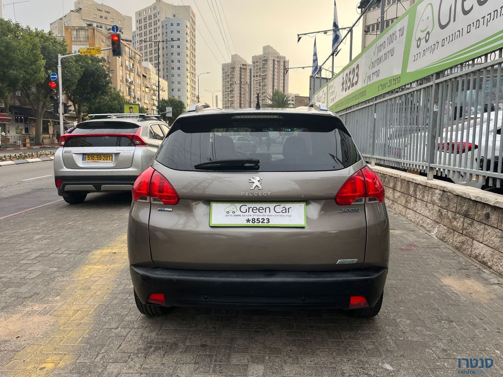 2016' Peugeot 2008 photo #5