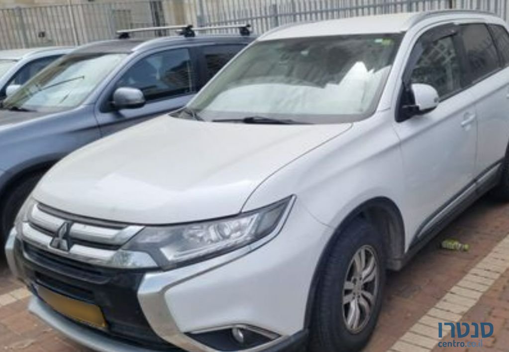2017' Mitsubishi Outlander מיצובישי אאוטלנדר photo #1