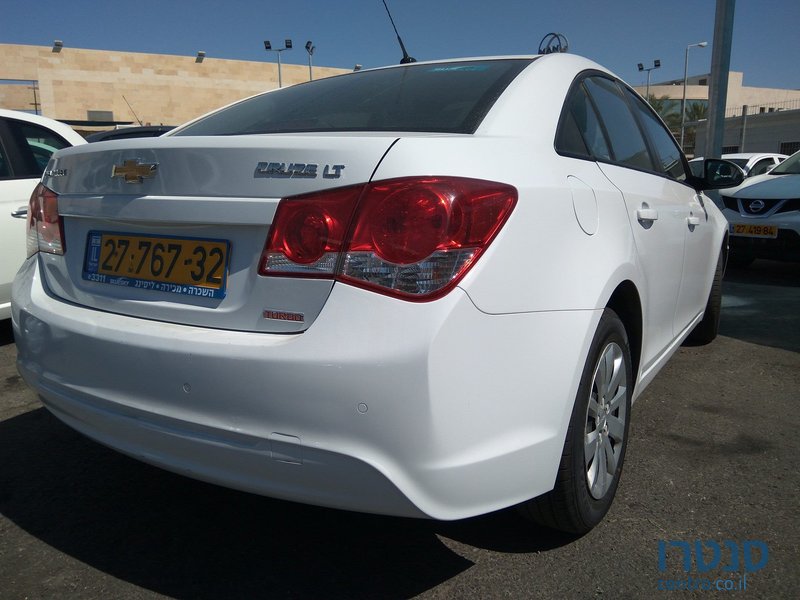 2014' Chevrolet Cruze photo #4