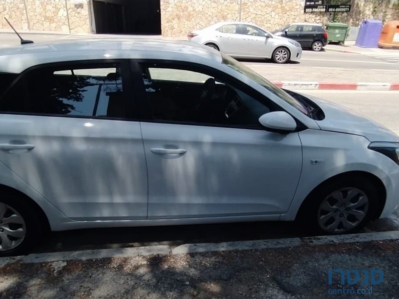 2020' Hyundai i20 יונדאי photo #6