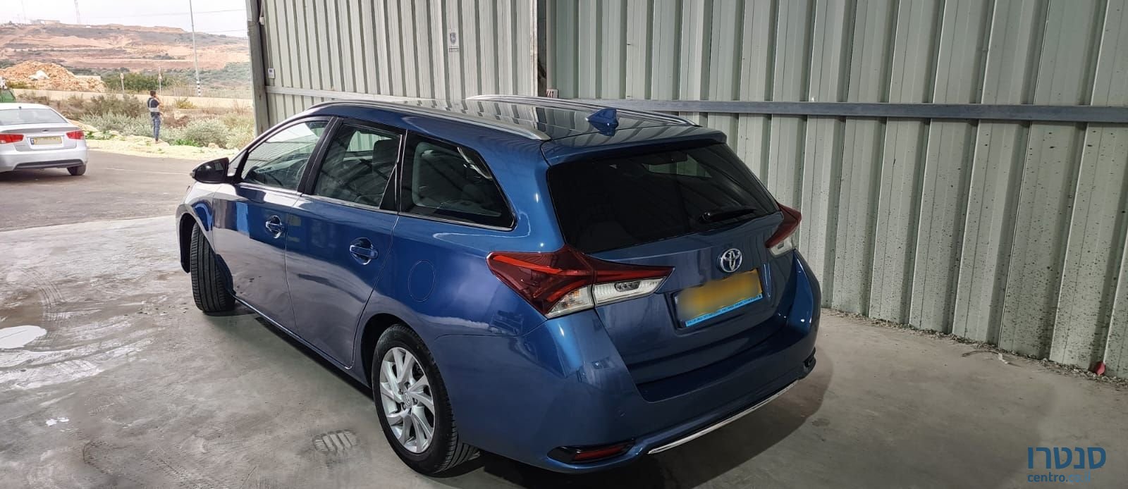 2016' Toyota Auris טויוטה אוריס photo #3