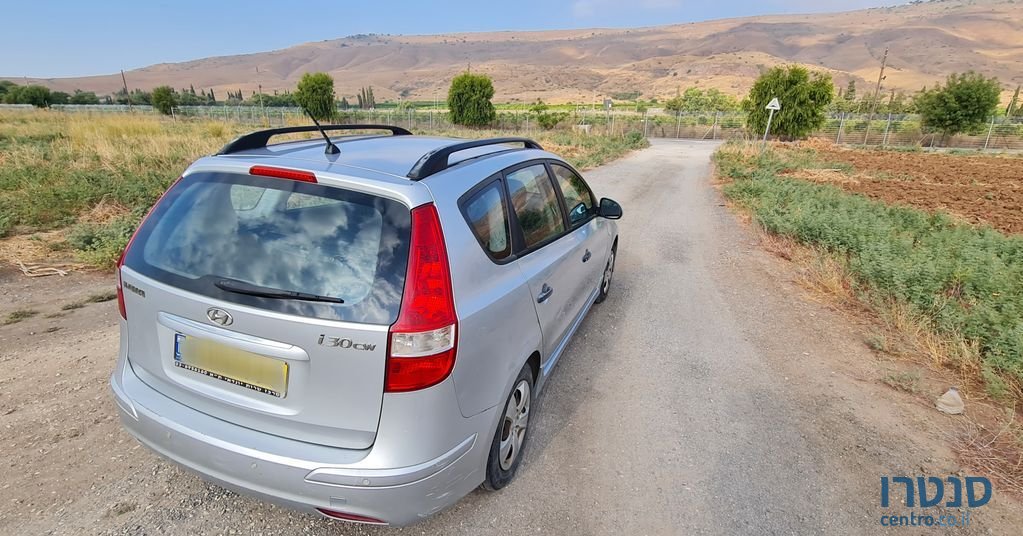 2010' Hyundai I30Cw יונדאי photo #3