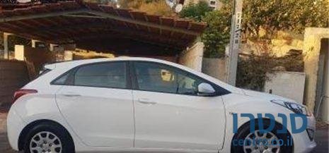 2013' Hyundai I30 יונדאי photo #1