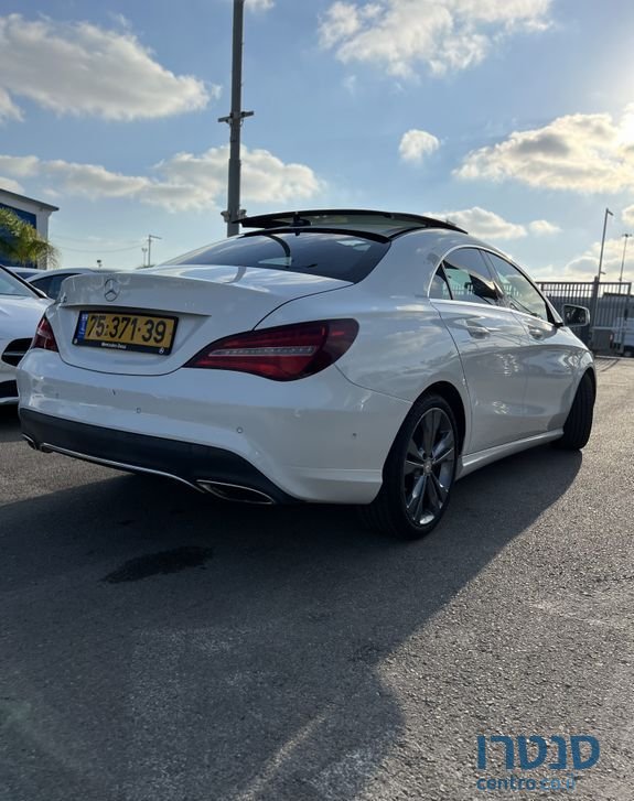 2017' Mercedes-Benz Cla מרצדס photo #3