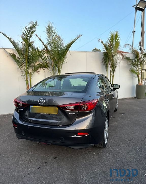 2018' Mazda 3 מאזדה photo #6