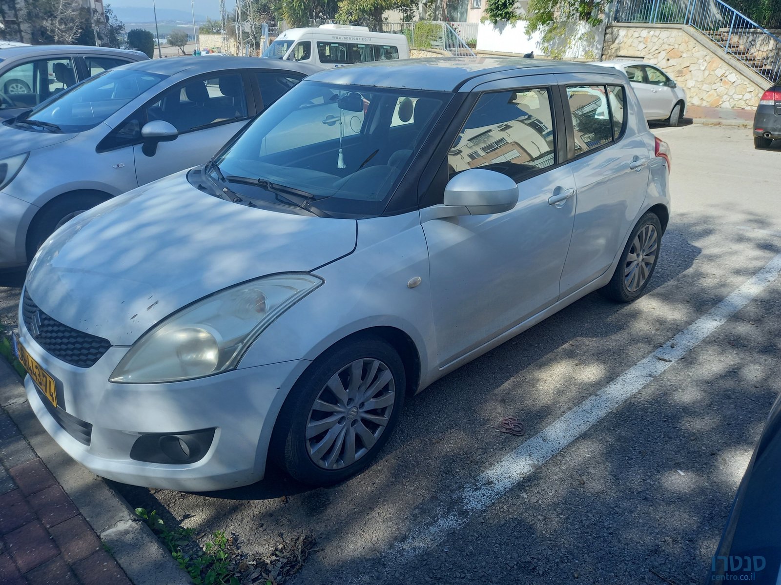 2011' Suzuki Swift סוזוקי סוויפט photo #3