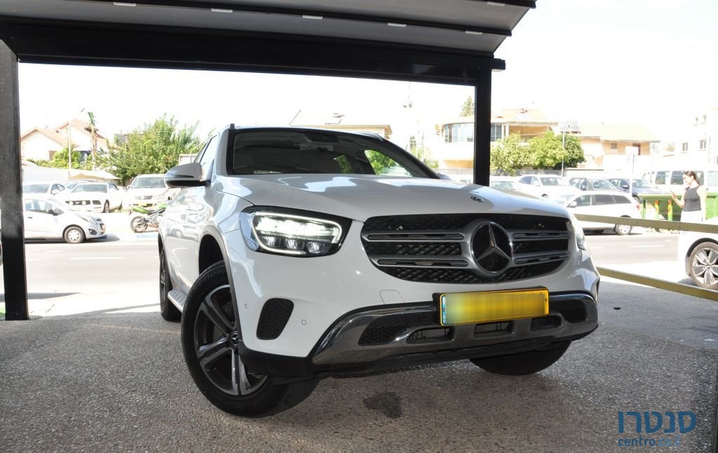 2019' Mercedes-Benz GLC מרצדס photo #3