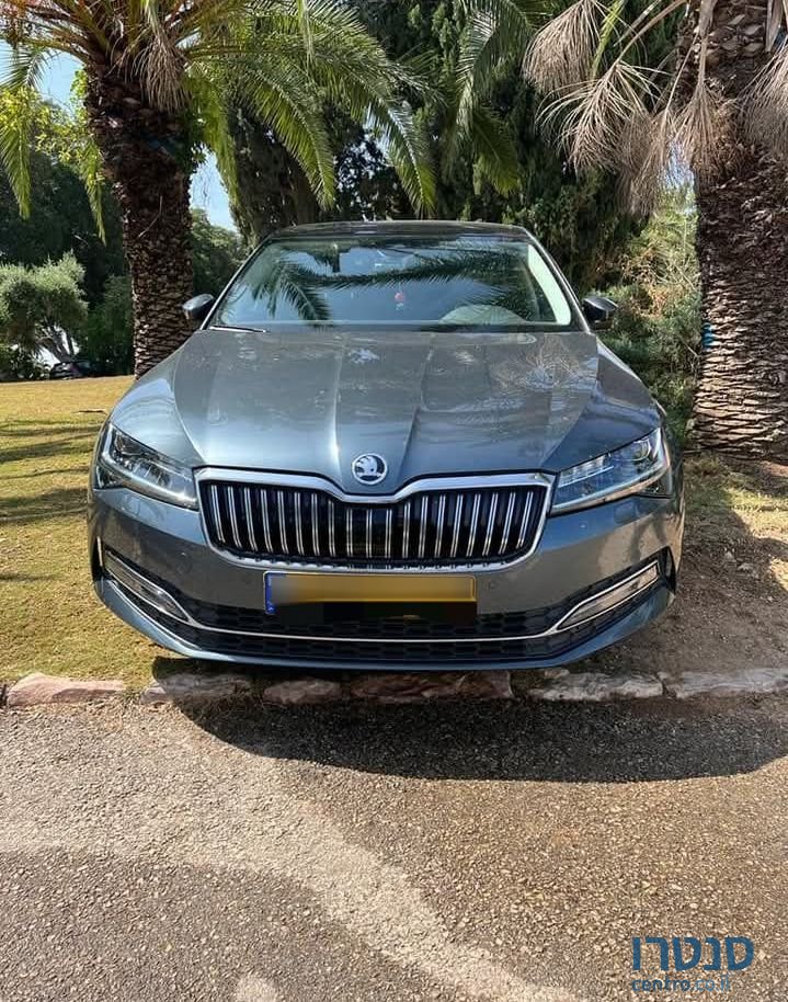 2020' Skoda Superb סקודה סופרב photo #1