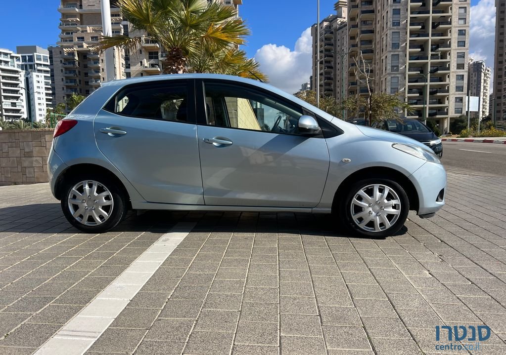2010' Mazda 2 מאזדה photo #6