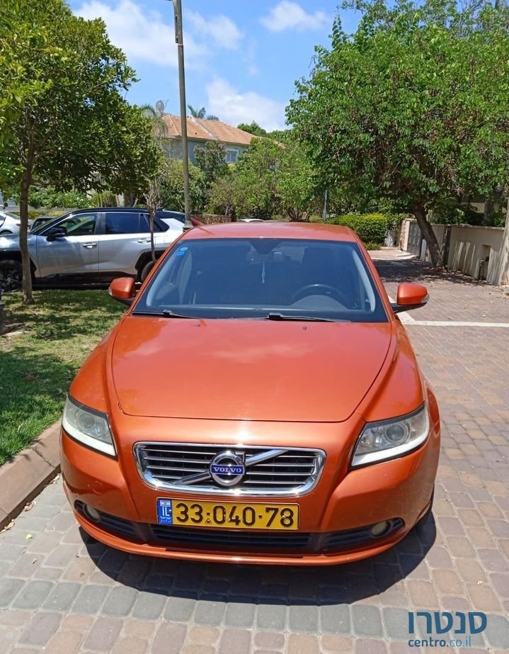 2011' Volvo S40 וולוו photo #1