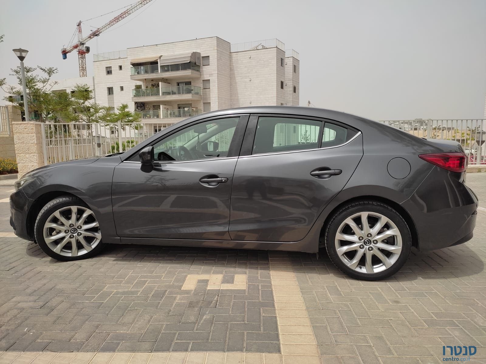 2016' Mazda 3 מאזדה photo #1