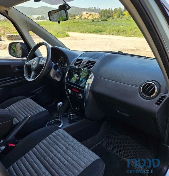 2009' Suzuki SX4 סוזוקי photo #2