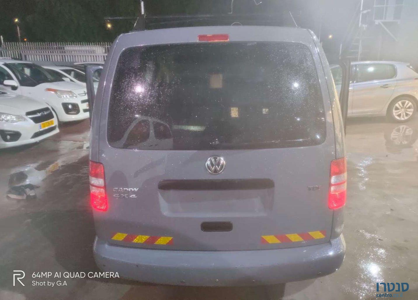 2011' Volkswagen Caddy פולקסווגן קאדי photo #3