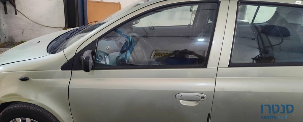 2003' Toyota Yaris טויוטה יאריס photo #5
