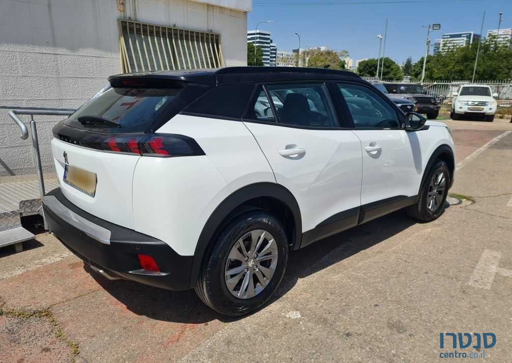 2020' Peugeot 2008 פיג'ו photo #2