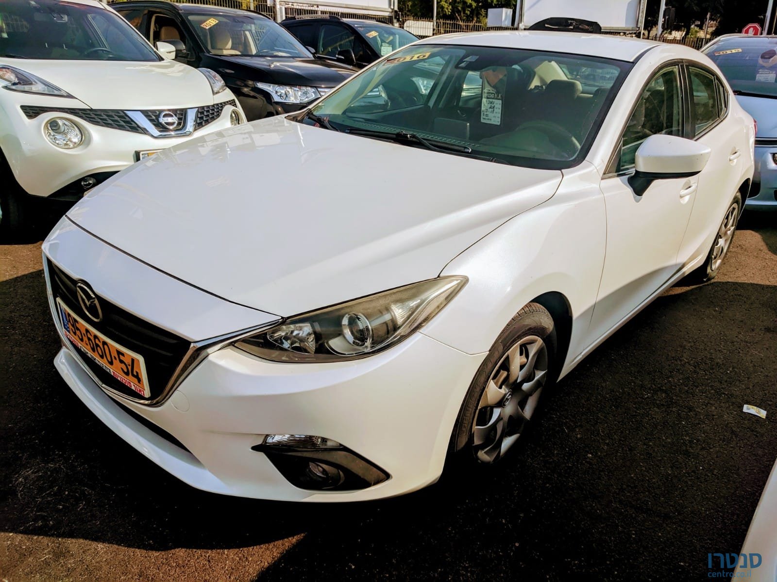 2016' Mazda 3 photo #2