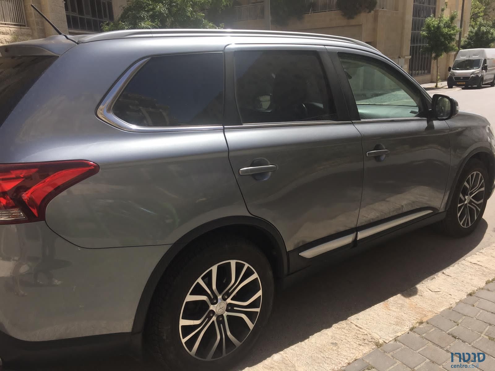 2016' Mitsubishi Outlander מיצובישי אאוטלנדר photo #2