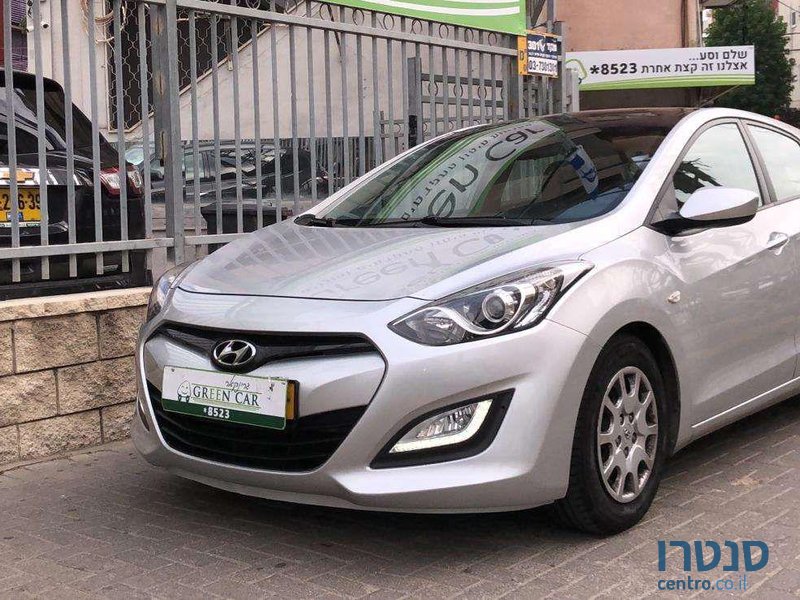 2013' Hyundai I30 יונדאי photo #3