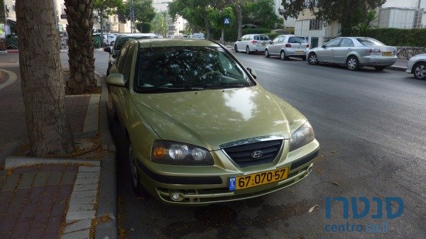 2004' Hyundai Elantra photo #1