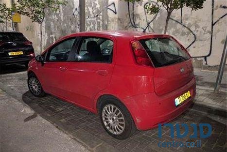 2009' Fiat Grande Punto אקטיב' photo #3