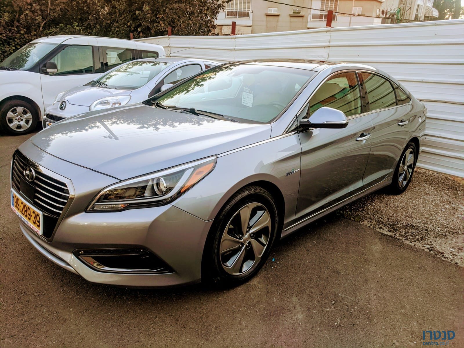 2017' Hyundai Sonata photo #2