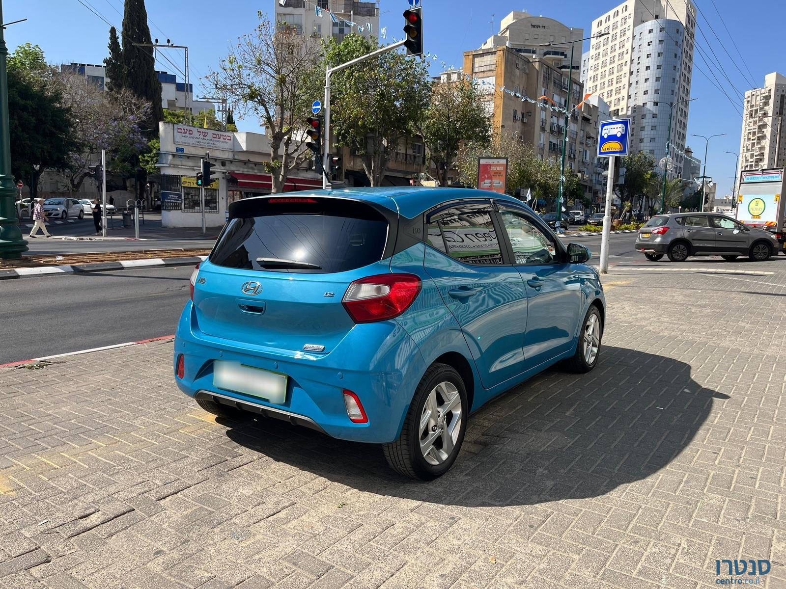 2022' Hyundai i10 photo #5