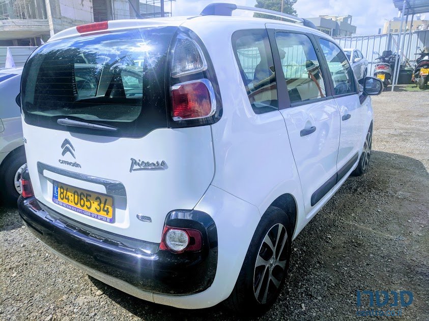 2015' Citroen C3 Picasso photo #3