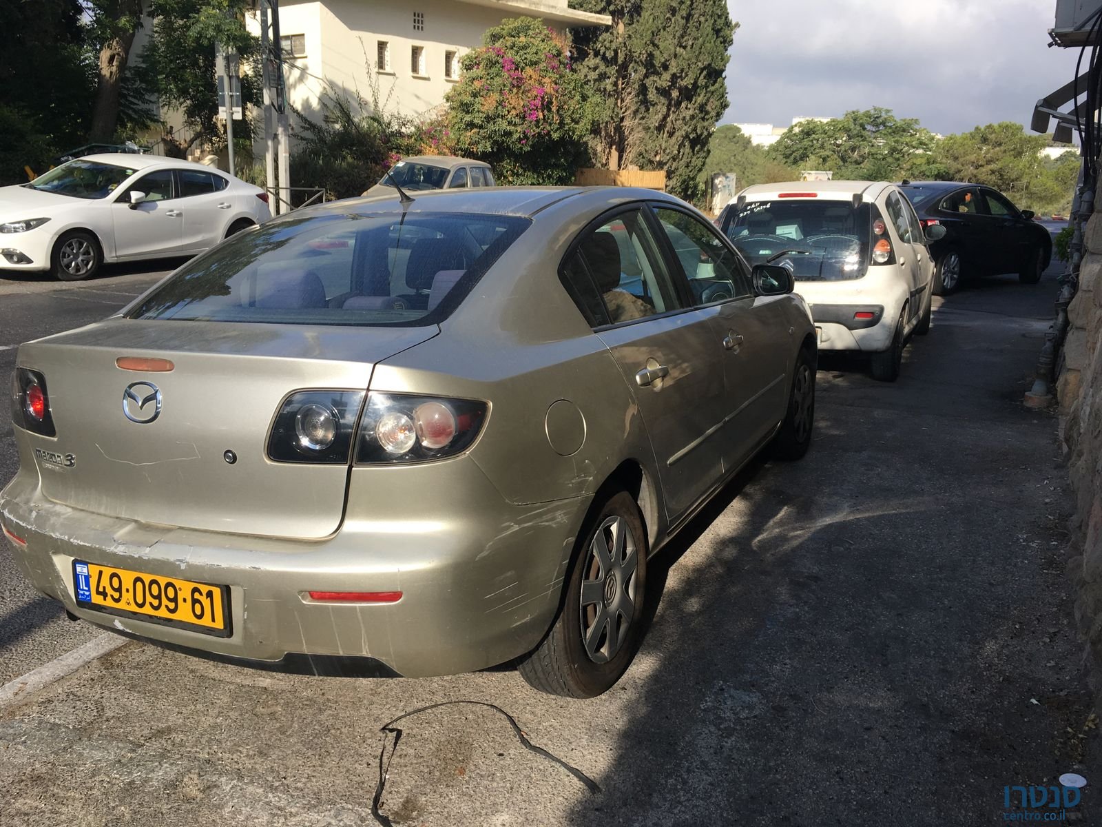 2006' Mazda 3 photo #2