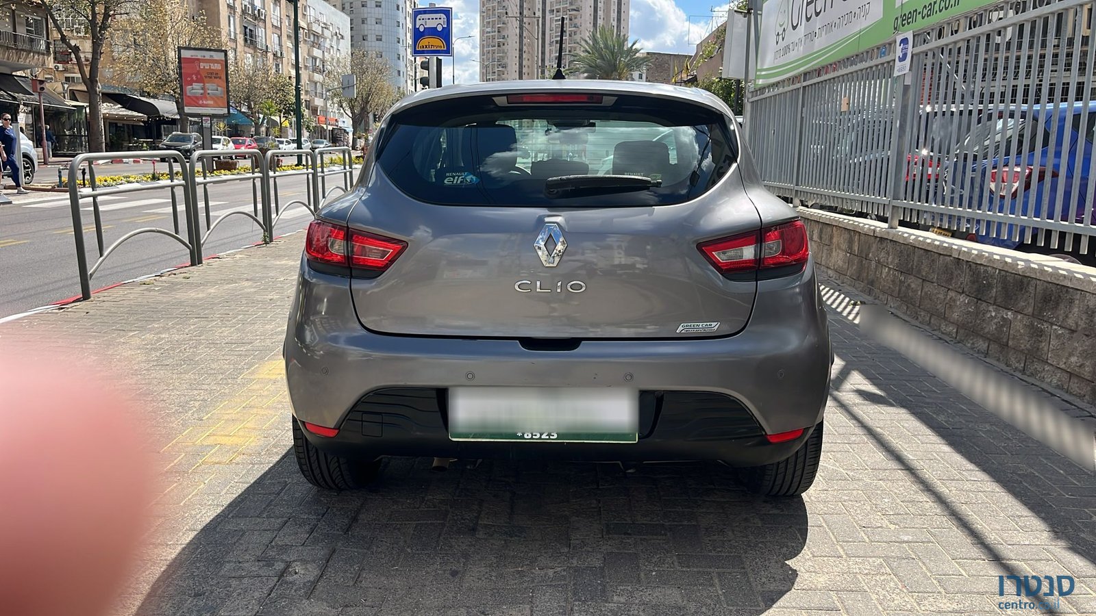 2014' Renault Clio photo #5