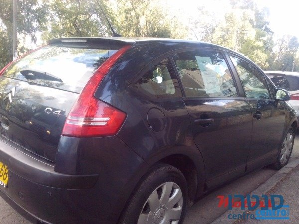 2011' Citroen C4 SX photo #2