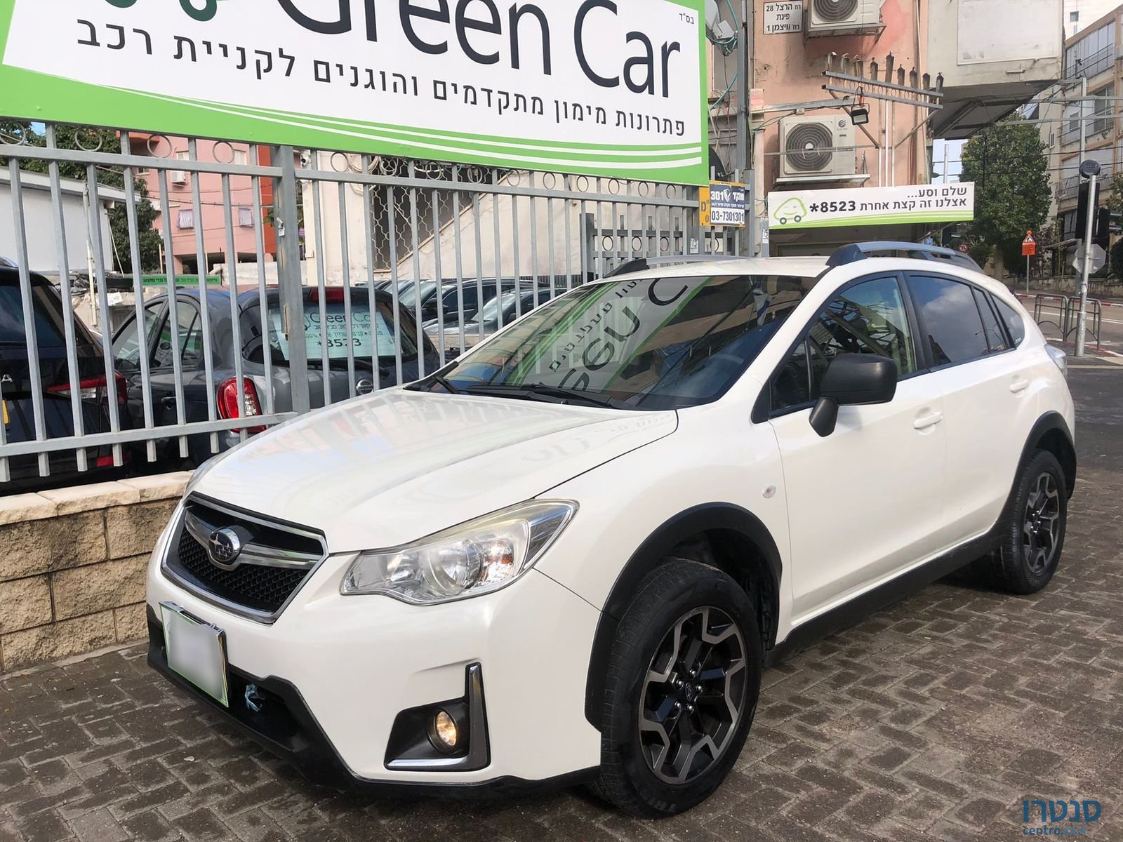 2016' Subaru XV photo #2