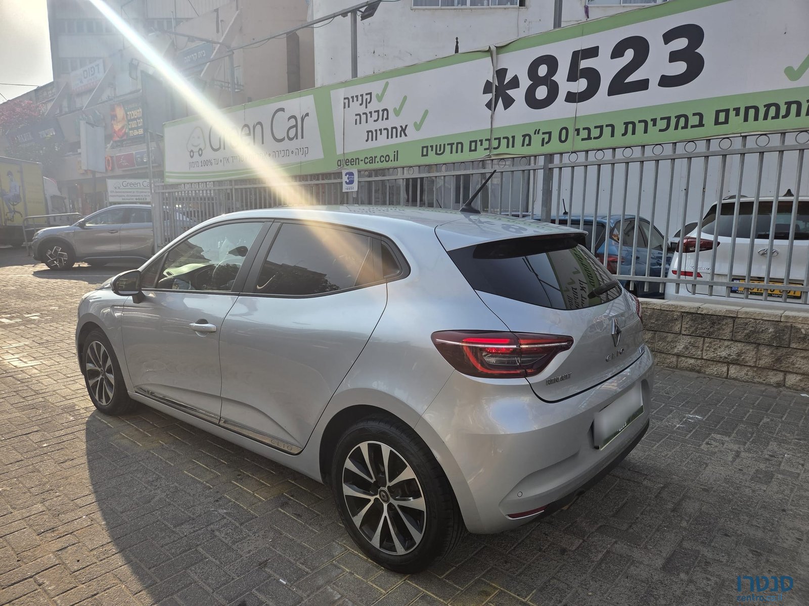 2021' Renault Clio photo #5