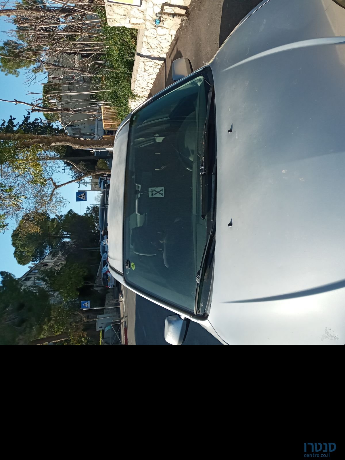 2005' Mazda 3 מאזדה photo #1