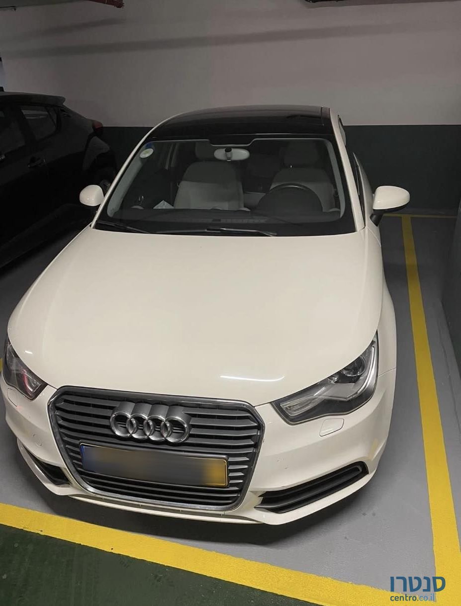 2011' Audi A1 אאודי photo #3