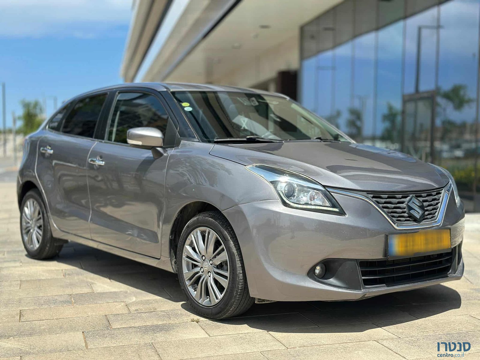2019' Suzuki Baleno photo #3
