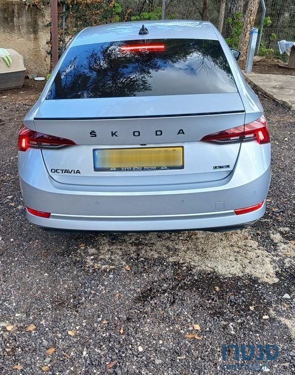 2022' Skoda Octavia סקודה אוקטביה photo #2