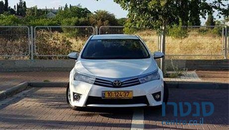 2016' Toyota Corolla טויוטה קורולה photo #3