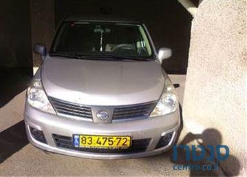 2010' Nissan Tiida ויזיה ‏1600 4 דלת' photo #2