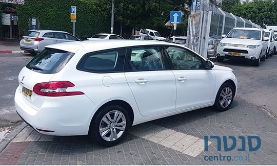 2015' Peugeot 308 photo #5