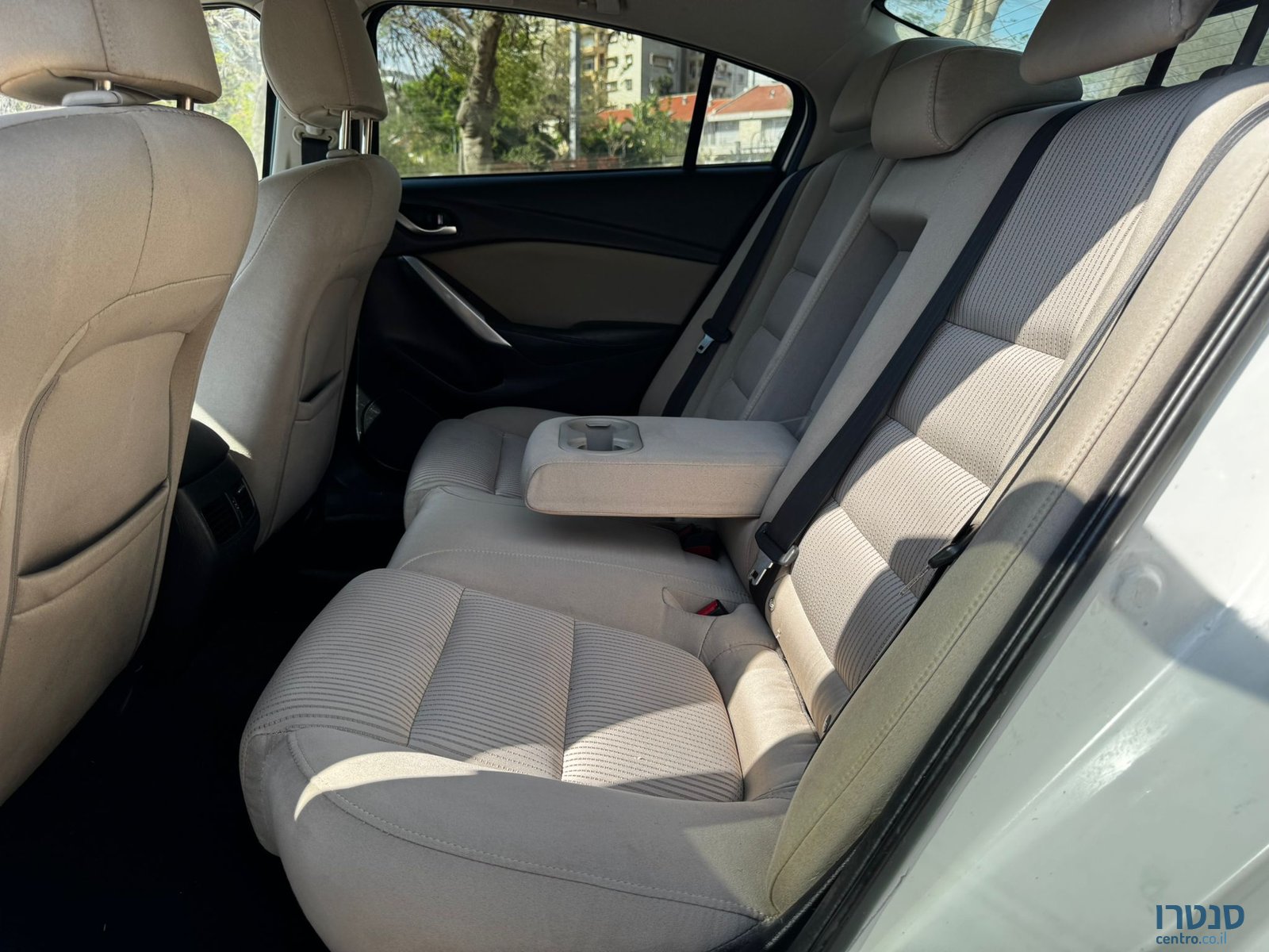 2016' Mazda 6 Luxury photo #6