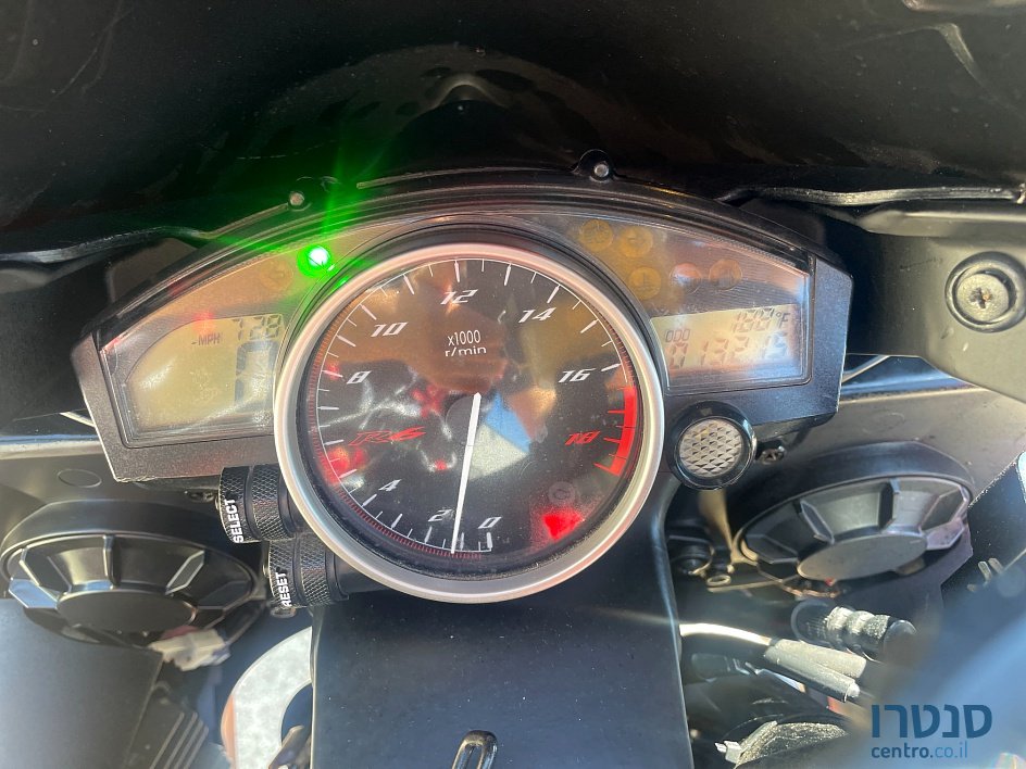 2012' Yamaha YZF R6 photo #2