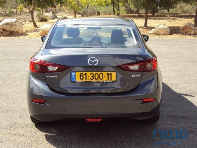 2014' Mazda 3 photo #1