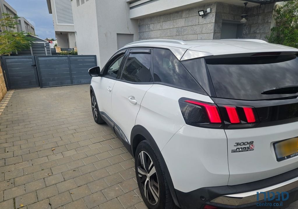 2020' Peugeot 3008 פיג'ו photo #4