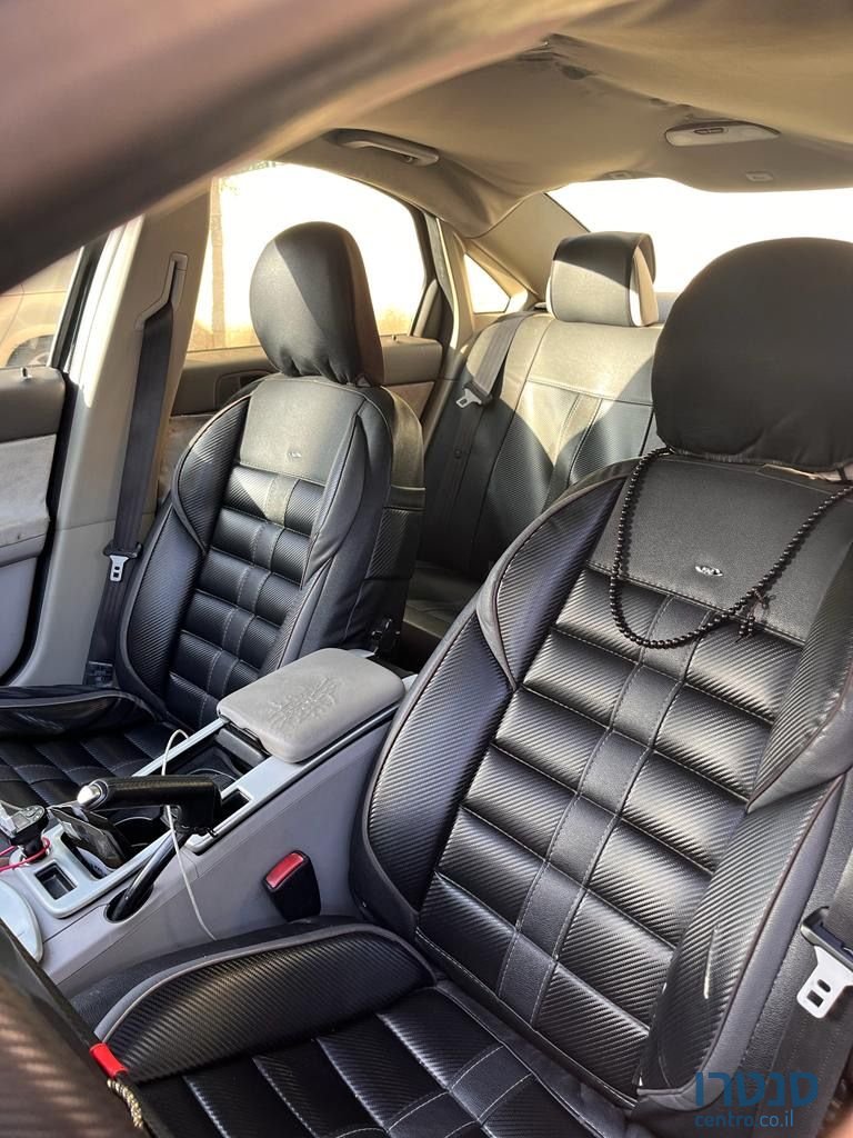 2011' Volvo S40 וולוו photo #2