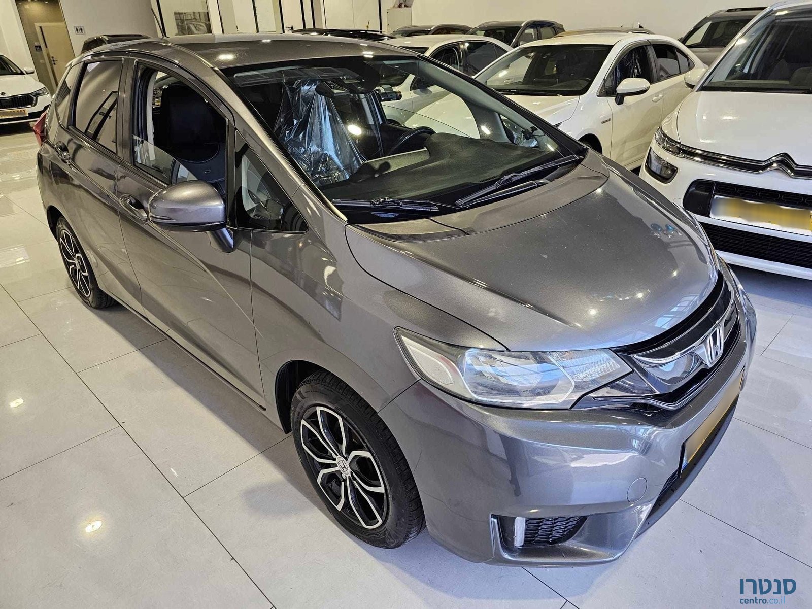 2018' Honda Jazz photo #2