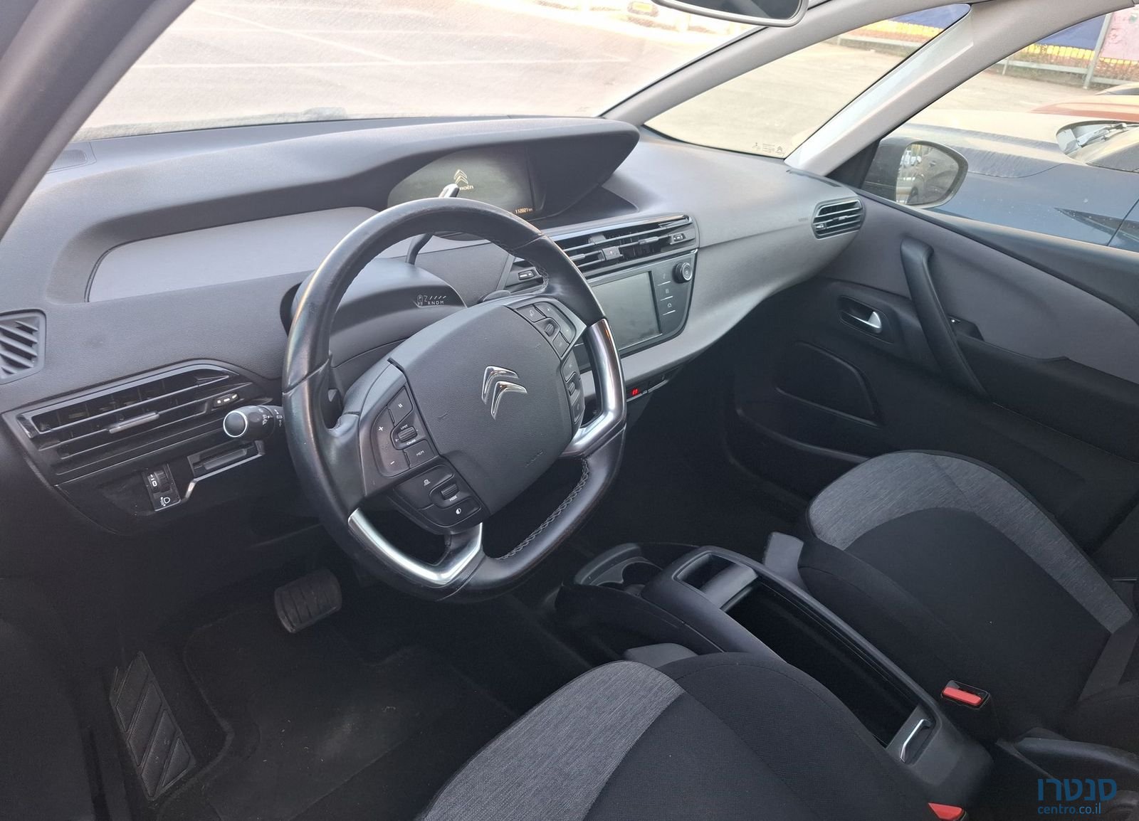 2022' Citroen C4 Picasso סיטרואן C4 פיקאסו photo #2