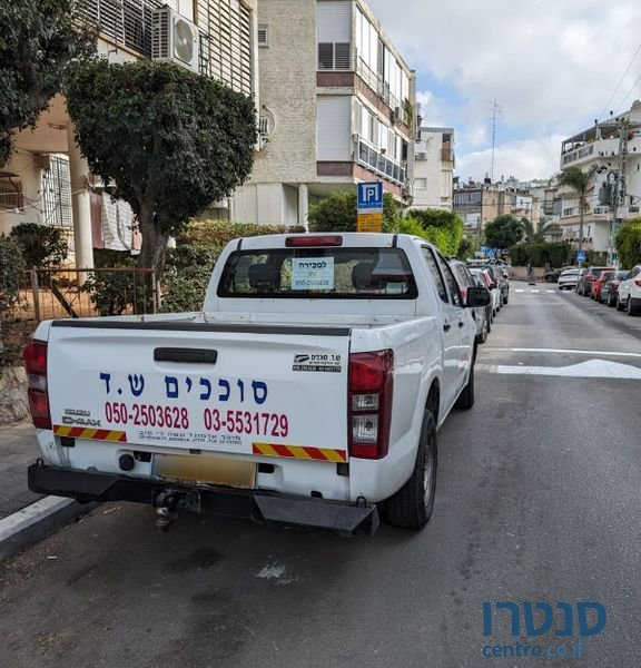 2015' Isuzu 2X4 D-Max איסוזו photo #1