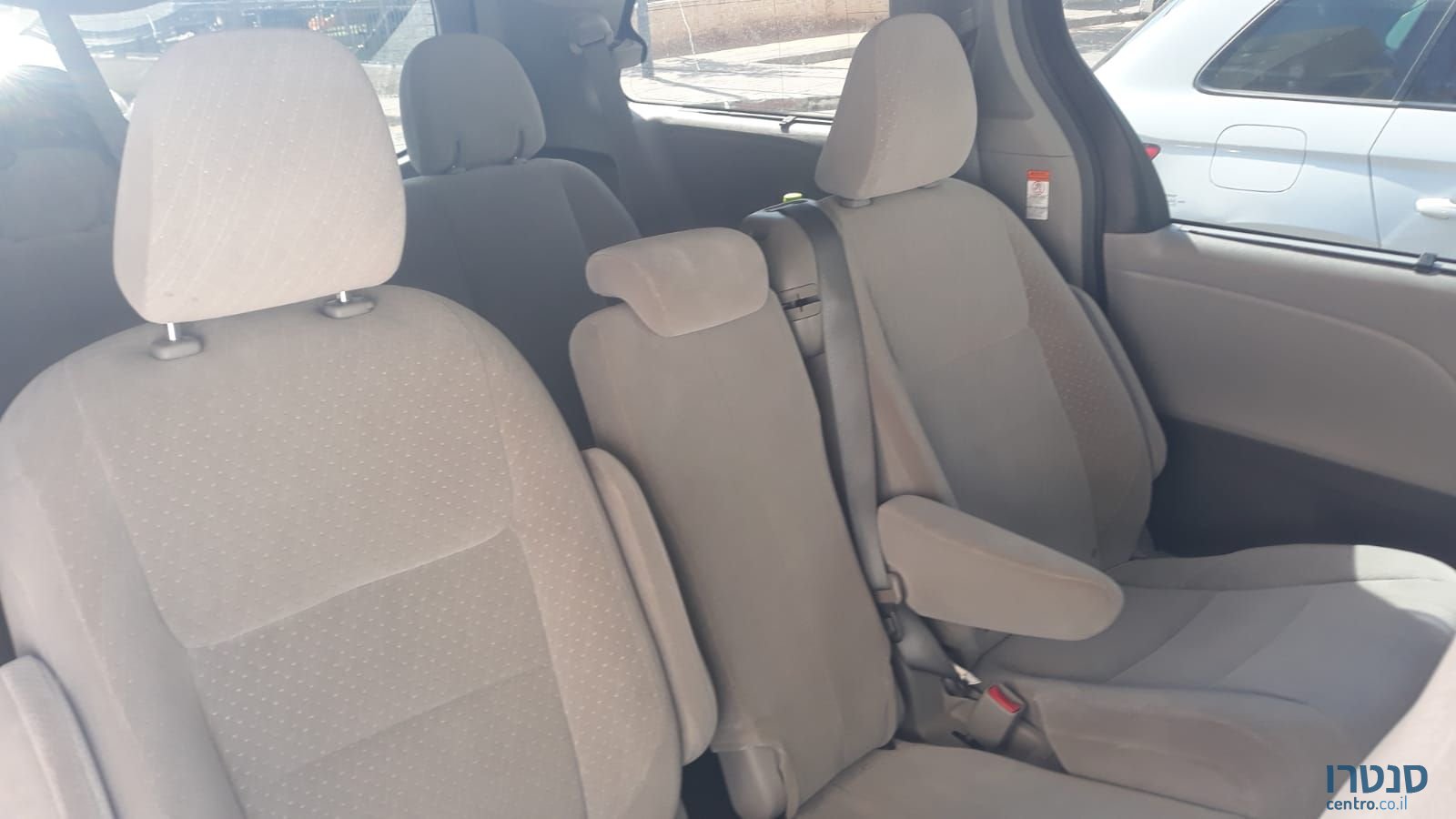 2018' Toyota Sienna טויוטה סיינה photo #4
