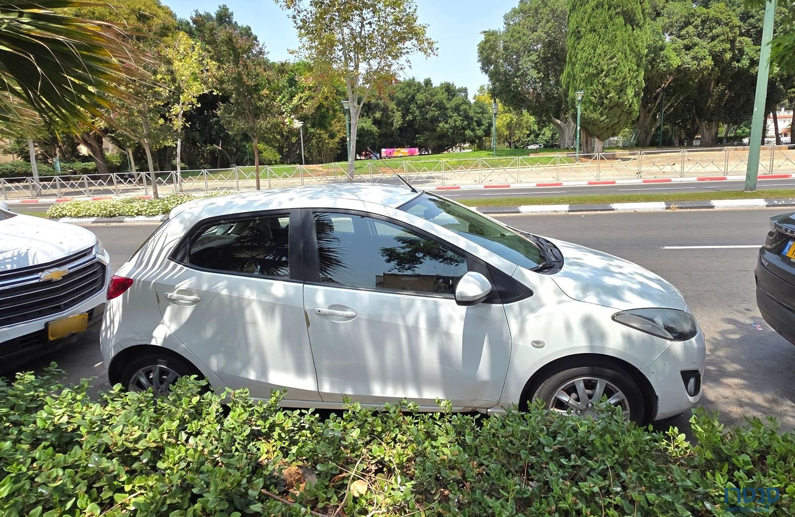 2013' Mazda 2 מאזדה photo #3